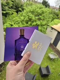 officiel parfumeprøve af Creed Queen of Silk 1,7 ml 0,05 oz. parfume tester officiel parfumeprøve af Creed Queen of Silk 1,7 ml 0,05 oz. parfume tester