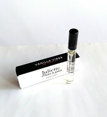 Juliette Has a Gun Vanilla Vibes 4ml 0,135 fl. oz. επίσημο δείγμα αρώματος, Juliette Has a Gun Vanilla Vibes 4ml 0,135 fl. oz. oficjalna próbka parfum, Juliette Has a Gun Vanilla Vibes 4ml 0,135 fl. oz. официальный образец духов, Juliette Has a Gun V