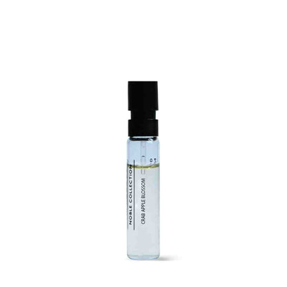Clive Christian CROWN COLLECTION KRABBE ÆBLEBLOMST 2ml 0,06 fl. oz. officiel parfumeprøve, Clive Christian CROWN COLLECTION KRABBE ÆBLEBLOSSOM 2ml 0,06 fl. oz. 官方香水样品, Clive Christian CROWN COLLECTION KRABBE ÆBLEBLOMSTER 2ml 0,06 fl. oz. officieel pa
